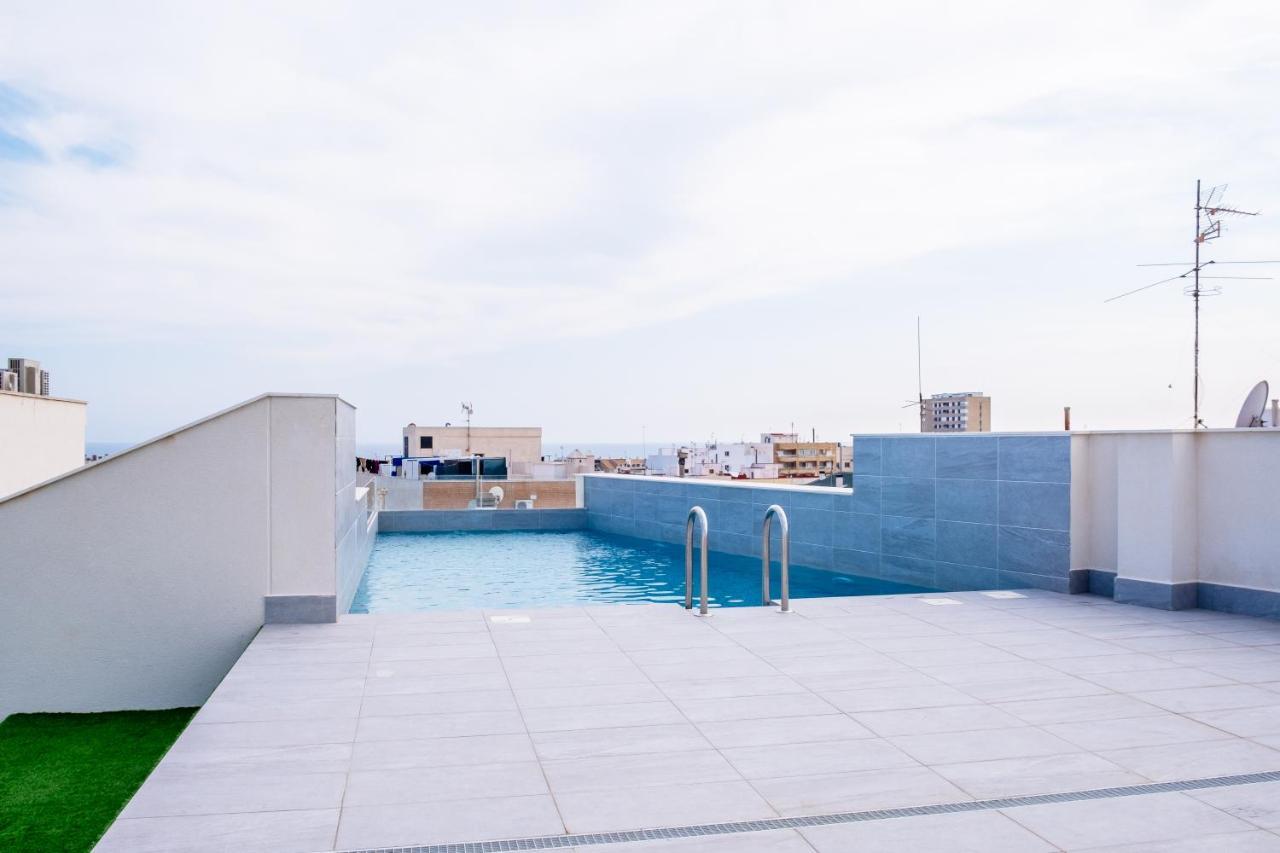 New 2020 Residencial Aqua Beach -Apartment Torrevieja Center Dış mekan fotoğraf