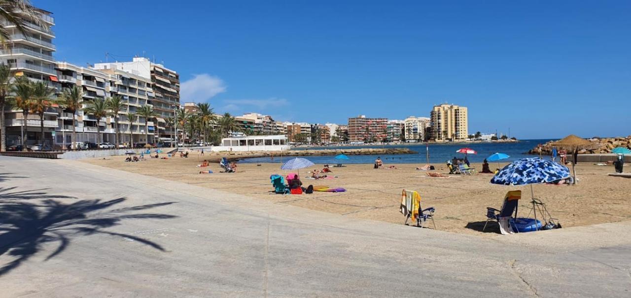 New 2020 Residencial Aqua Beach -Apartment Torrevieja Center Dış mekan fotoğraf